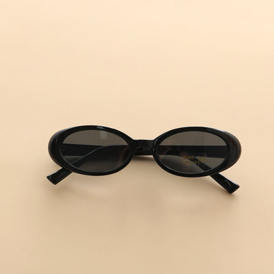 Gafas de Sol Retro para Niños con Protección UV Completa - Image 2