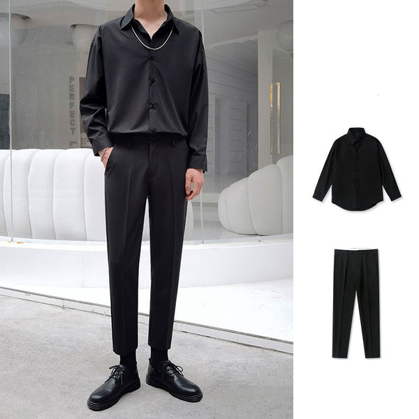 Pantalón Blanco Elegante de Corte Recto con Diseño de Nueve Puntos