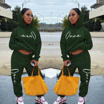 Conjunto Deportivo Mujer Sudadera con Capucha y Pantalón Estampado - Image 7