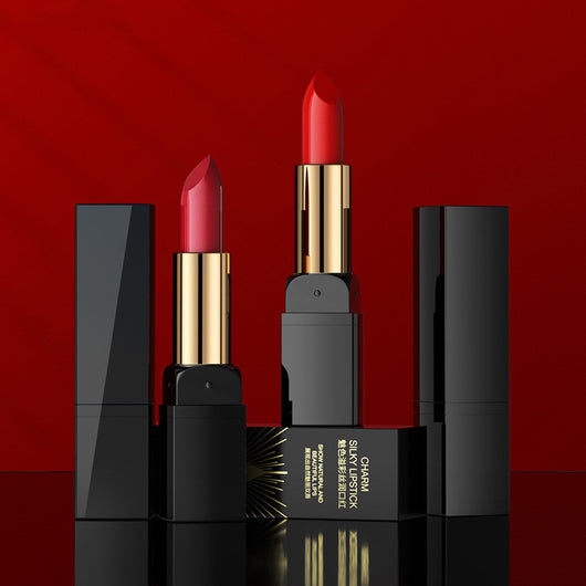 Labial Hidratante Encantador con Acabado Maquillaje - Image 14