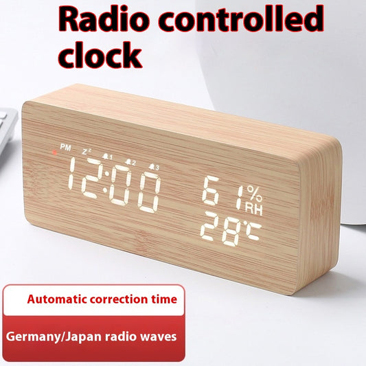 Reloj Digital LED con Control Remoto, Temperatura y Humedad - Image 2