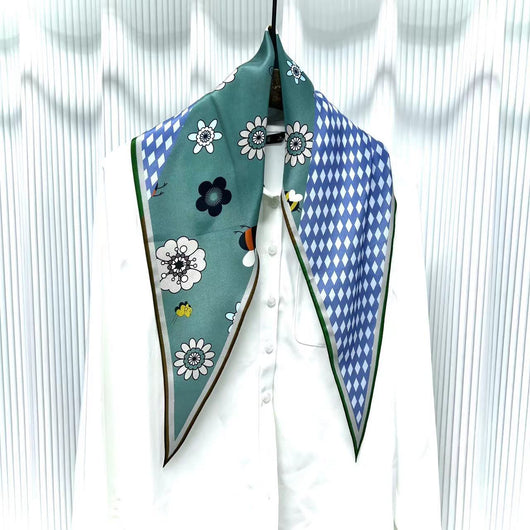 Pañuelo de Seda Crepe Estampado Diamante - Image 7