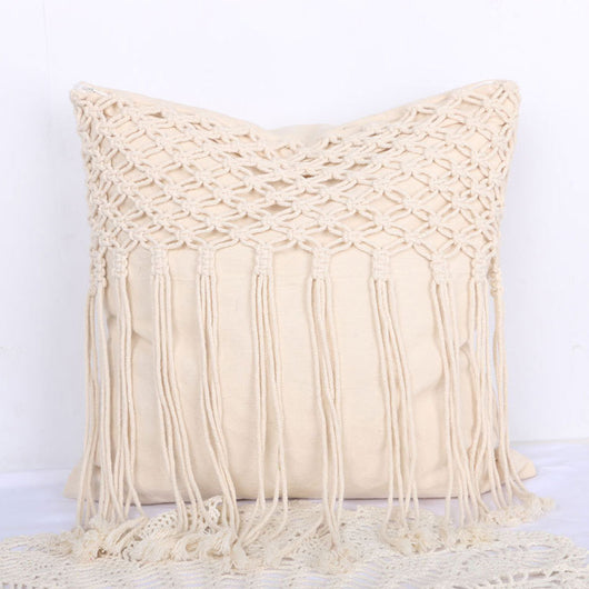 Cojín de Borlas Tejido a Mano – Estilo Artesanal - Image 4