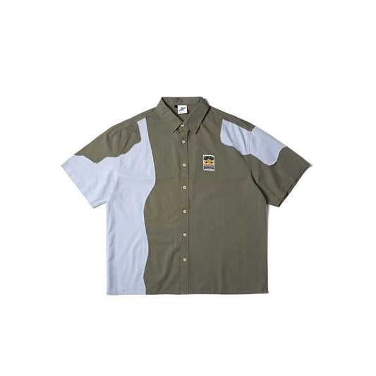 Camisa Unisex de Corte Asimétrico con Costuras Contrastantes - Image 2