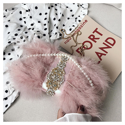 Bolso de Noche Elegante con Plumas de Avestruz y Cadena de Perlas - Image 27