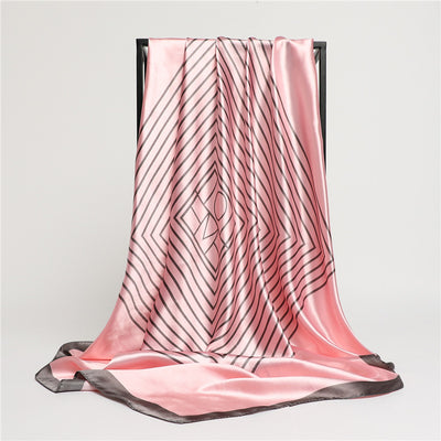 Pañuelo de Seda Estilo Nórdico - Diseño de Influencers - Image 7