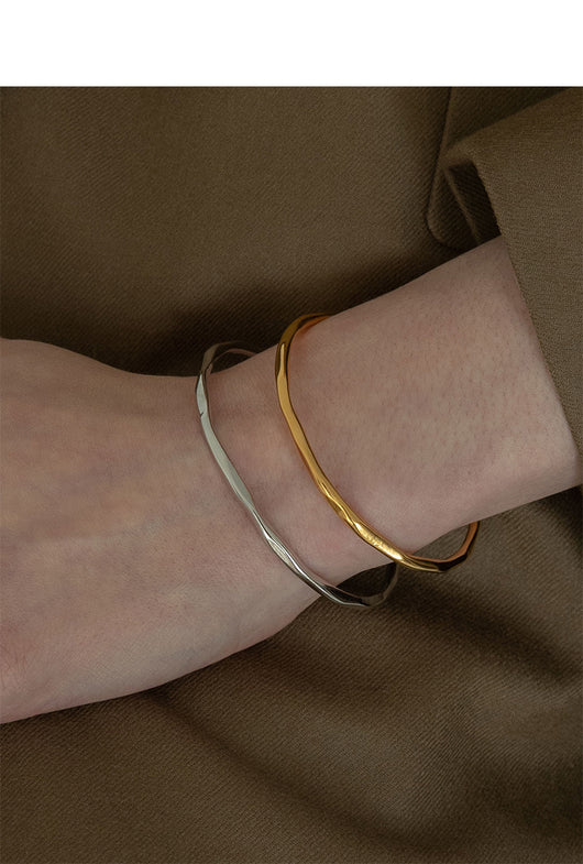 Pulsera Artesanal de Superficie Tallada Natural - Image 6