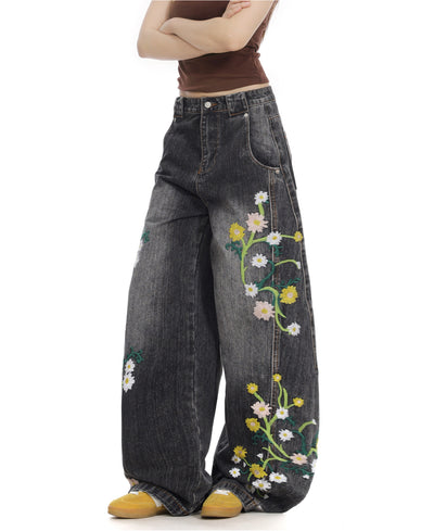 Jeans Curve con Bordado Floral y Botánico - Image 12