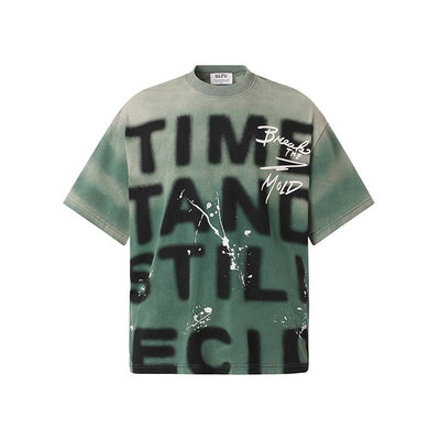 Camiseta Hombre Estilo Retro Suelta Diseño Degradado con Letras y Tinta Salpicada - Image 17