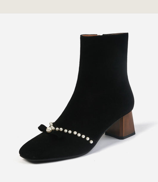 Botas Cortas con Tacón Medio, Punta Redonda y Moño de Perlas - Image 7