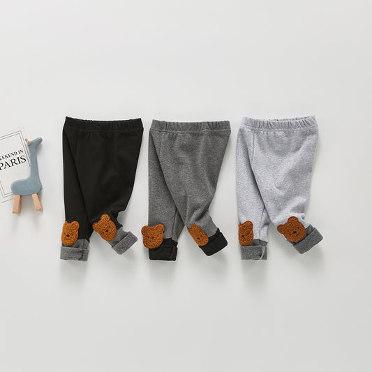Pantalones Rectos para Niños con Diseño de Osito Adorable - Image 2