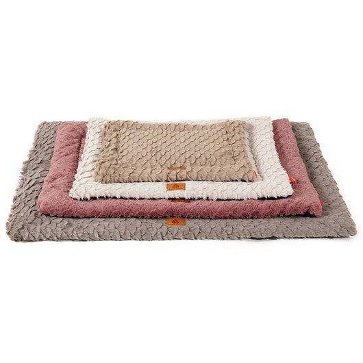 Cama Térmica para Mascotas con Patrón de Escamas - Cojín Cálido para Perros y Gatos - Image 4