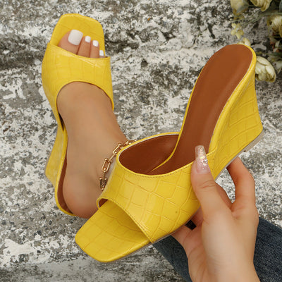 Sandalias Romanas de Cuña para Mujer con Tira Única y Textura Cuadros - Image 11