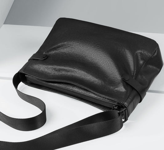 Mochila Crossbody de Cuero Genuino para Hombre - Bolso de Piel Cowhide - Image 2