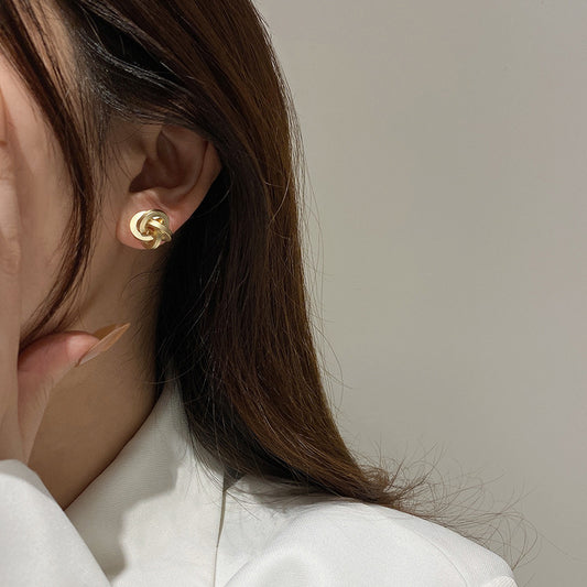 Aretes de Diseño Minimalista con Esferas Magnéticas Conectables