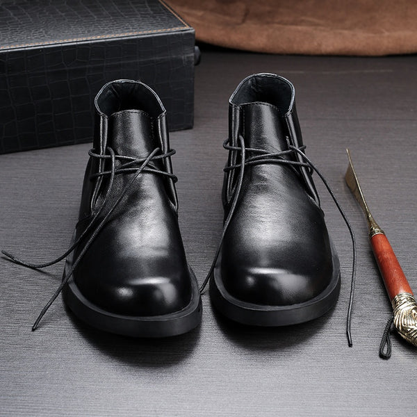Botas Martin de Cuero para Hombre con Suela Gruesa y Caña Media