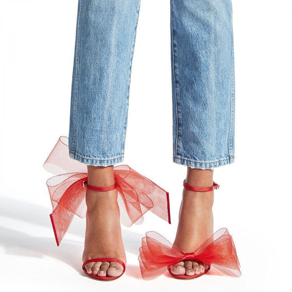 Zapatos de Tacón Alto Asimétricos con Flor para Bodas y Eventos