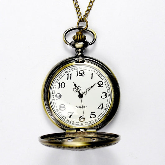 Reloj de Bolsillo Retro Vintage con Diseño Hueco de Mariposas y Flores - Image 2