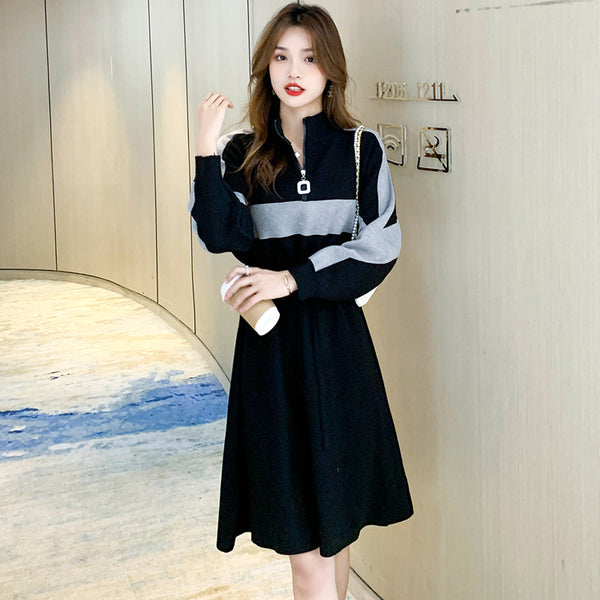 Vestido Tejido Slim con Contraste de Colores - Elegancia y Comodidad