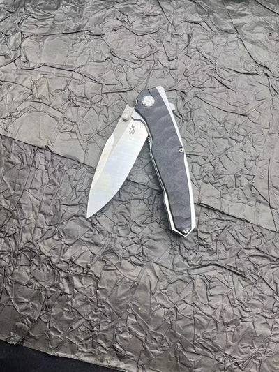 Cuchillo Plegable de Supervivencia con Mango de Fibra de Nylon - Image 18