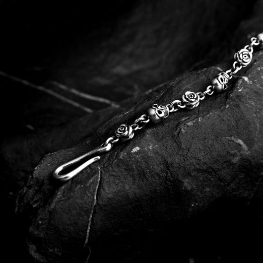 Collar de Plata Esterlina S925 Calavera Vintage Tailandesa con Rosa y Letra - Image 8