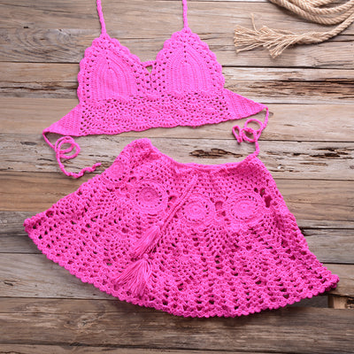 Light beige crochet bikini set with a halter crop top and a matching open-knit mini skirt with tassels. - Image 40