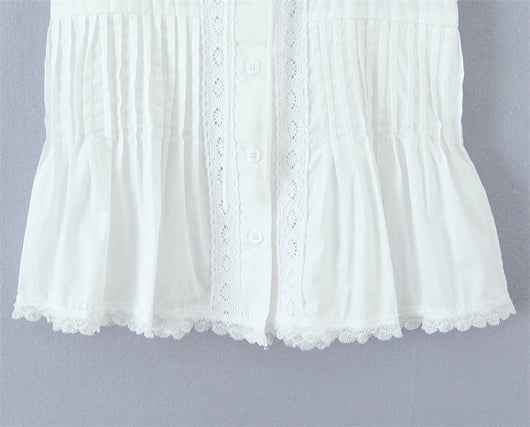 Blusa Elegante de Encaje Francés Confeccionada a Mano con Pliegues y Parches - Image 11
