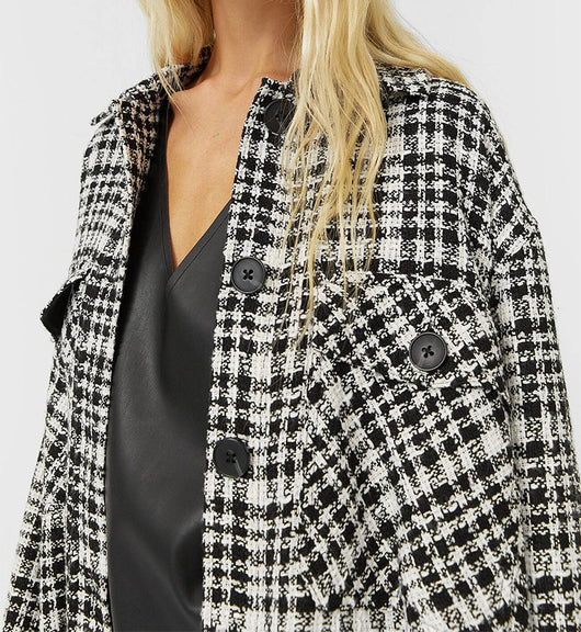 Abrigo Camisa Cuadros Blanco y Negro para Mujer - Estilo Europeo Otoño Invierno - Image 11