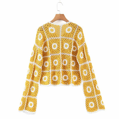 Cardigan Tejido a Mano con Girasoles de Crochet para Mujer - Image 4