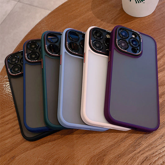 Funda Protectora con Aro Metálico y Acabado Mate Satinado