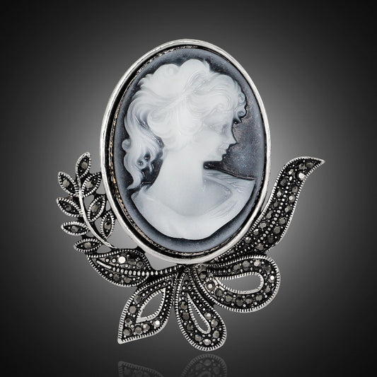 Broche Vintage de Aleación con Diamantes Incrustados - Image 2