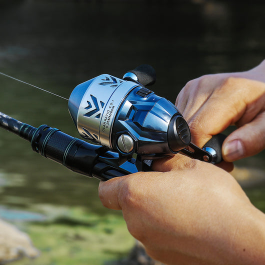 Embarcación de Pesca Totalmente Metálica Resistente al Agua Salada - Image 4