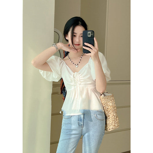 Blusa Ajustada con Cuello Cuadrado y Cintura Marcada - Image 9