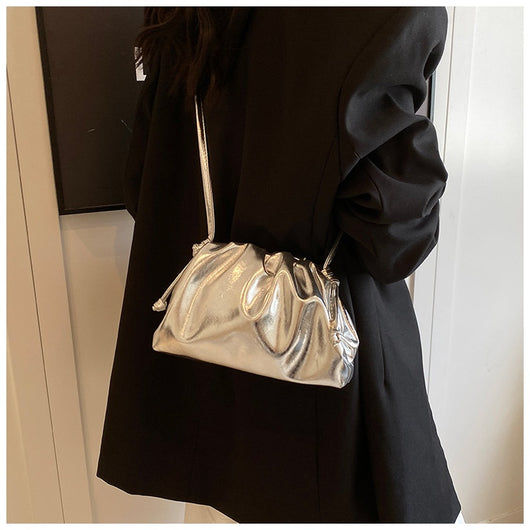 Bolso de Hombro Plateado con Textura Avanzada Estilo Dumpling - Image 14
