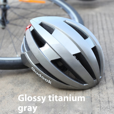 Casco de Bicicleta con Luz LED Integrada - Ventilación Todo Clima para Hombre y Mujer - Image 4