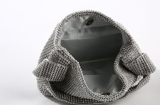 Bolso de Noche Elegante con Diamantes y Cristales Brillantes - Image 11