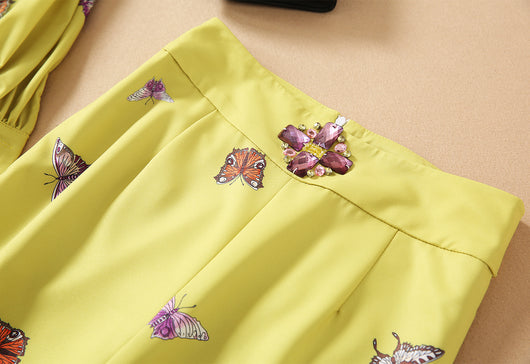 Conjunto Elegante: Blusa con Cuello de Pie y Cuentas + Pantalón Recto Estampado de Cintura Alta - Image 4