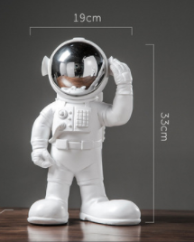 Figura Decorativa Astronauta en Resina - Modelo Artesanal - Image 6
