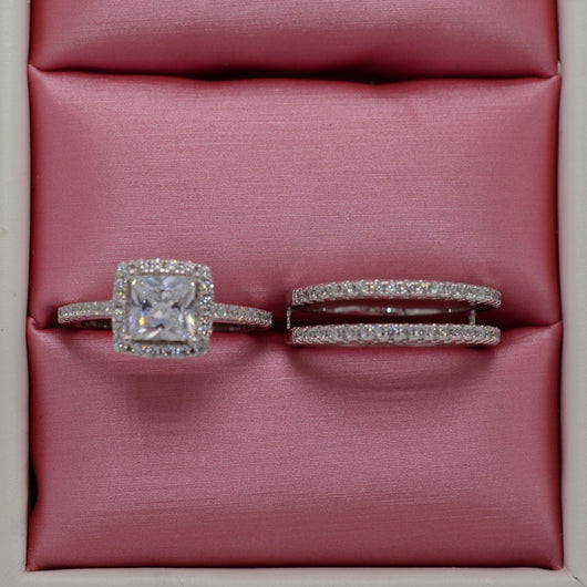 Anillo de Circonita Versátil para Mujer - Diseño Minimalista Elegante - Image 3