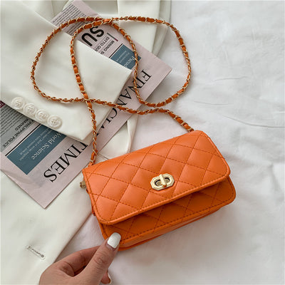 Bolso Mensajero Cadena de Perlas con Diseño Romboidal - Image 5