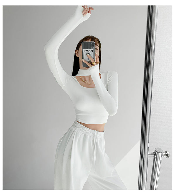 Blusa Halter con Escote Clavicular Hueco