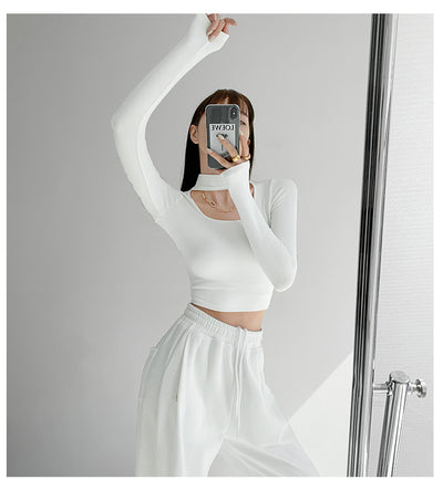Blusa Halter con Escote Clavicular Hueco - Image 2