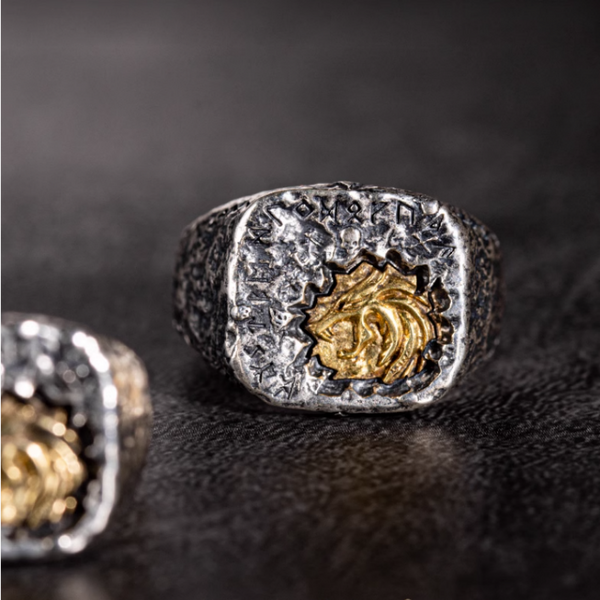 Anillo de Cabeza de Lobo en Plata y Cobre