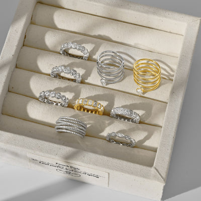 Anillo de Plata Esterlina 925 para Mujer con Corazones y Diseño Geométrico