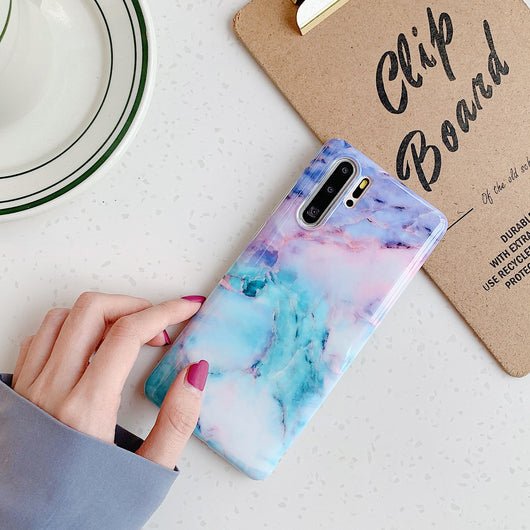Funda para celular con patrón mármol degradado - Image 9