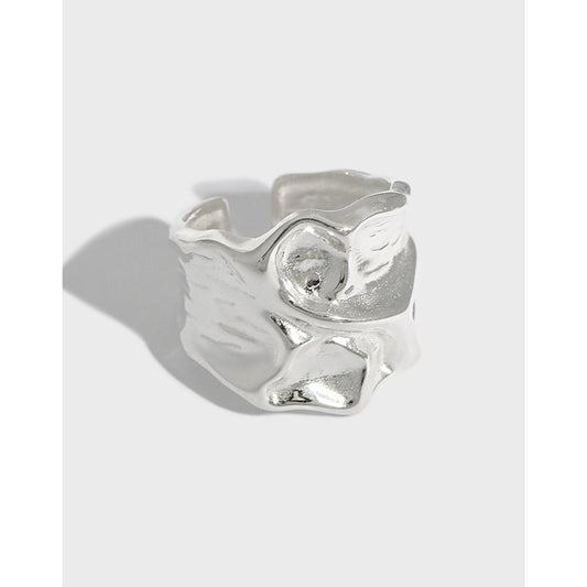 Anillo de Plata Esterlina 925 con Textura Arrugada para Mujer - Image 2