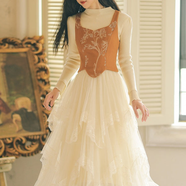 Vestido Tejido con Detalle de Encaje y Delantal Cosido - Image 3
