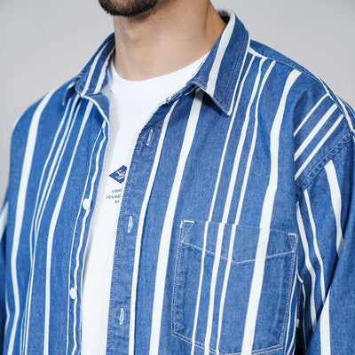 Camisa Denim Holgada a Rayas con Lavado Vintage para Hombre - Image 7