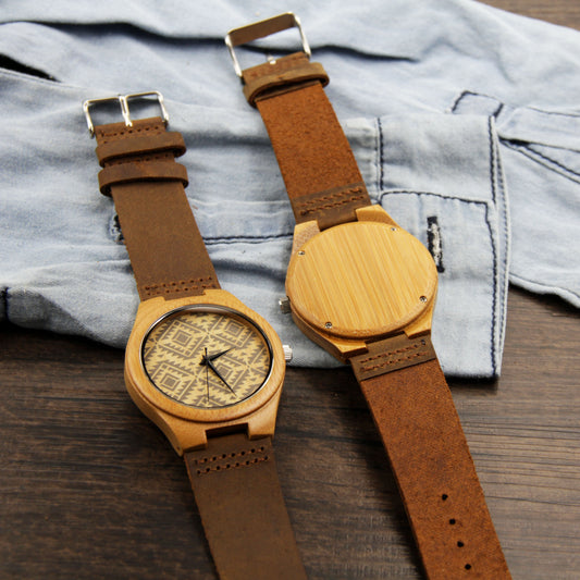 Reloj de Cuero Bambú Elegancia Profesional - Image 2