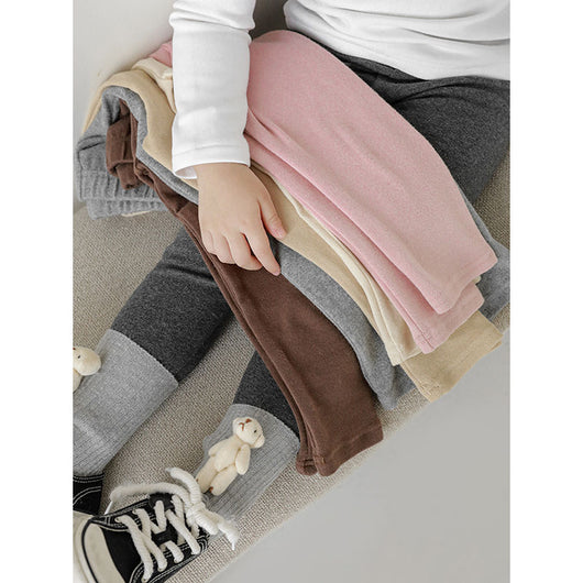 Leggings Elásticos para Niña - Versátiles para Exteriores y Uso Diario - Image 4